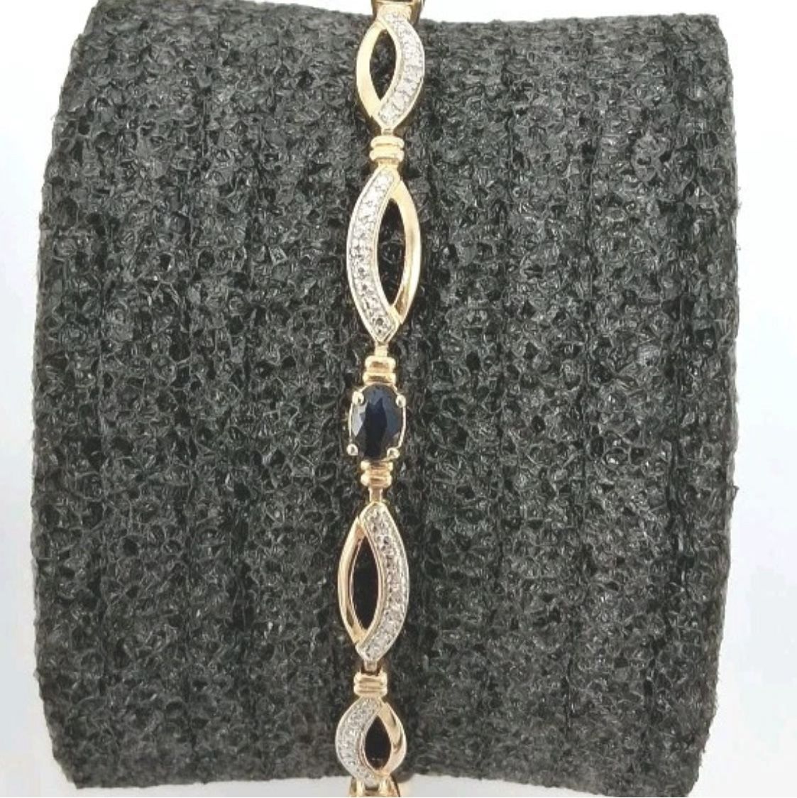 Vintage 925 DL golden stone tennis bracelet In good condition 8.83 grams Approx 7.75 inches in length
