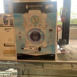 Singing Machine Bluetooth Portable Hi-def Karaoke System 