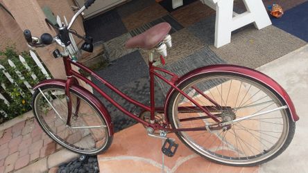 WEST POINT CRUISER BIKE- WITH LOTS OF EXTRAS - HORN, LIGHT, MIRROR AND EXTRA WIDE COMFORTABLE SEAT