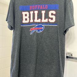 Buffalo Bills NFL Apparel T Shirt Size Medium 