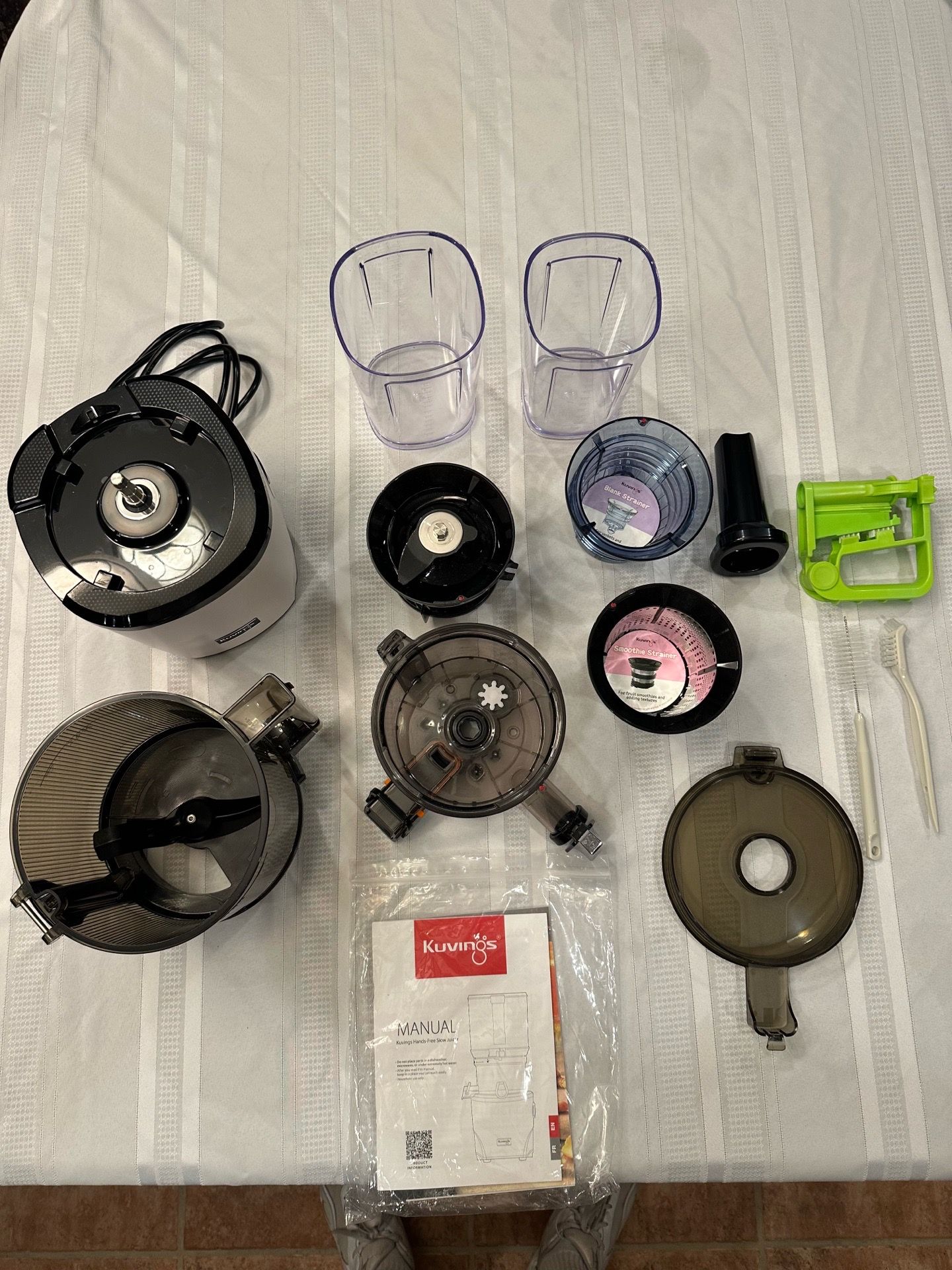 Kuvings CS600 Whole Slow Juicer (used)