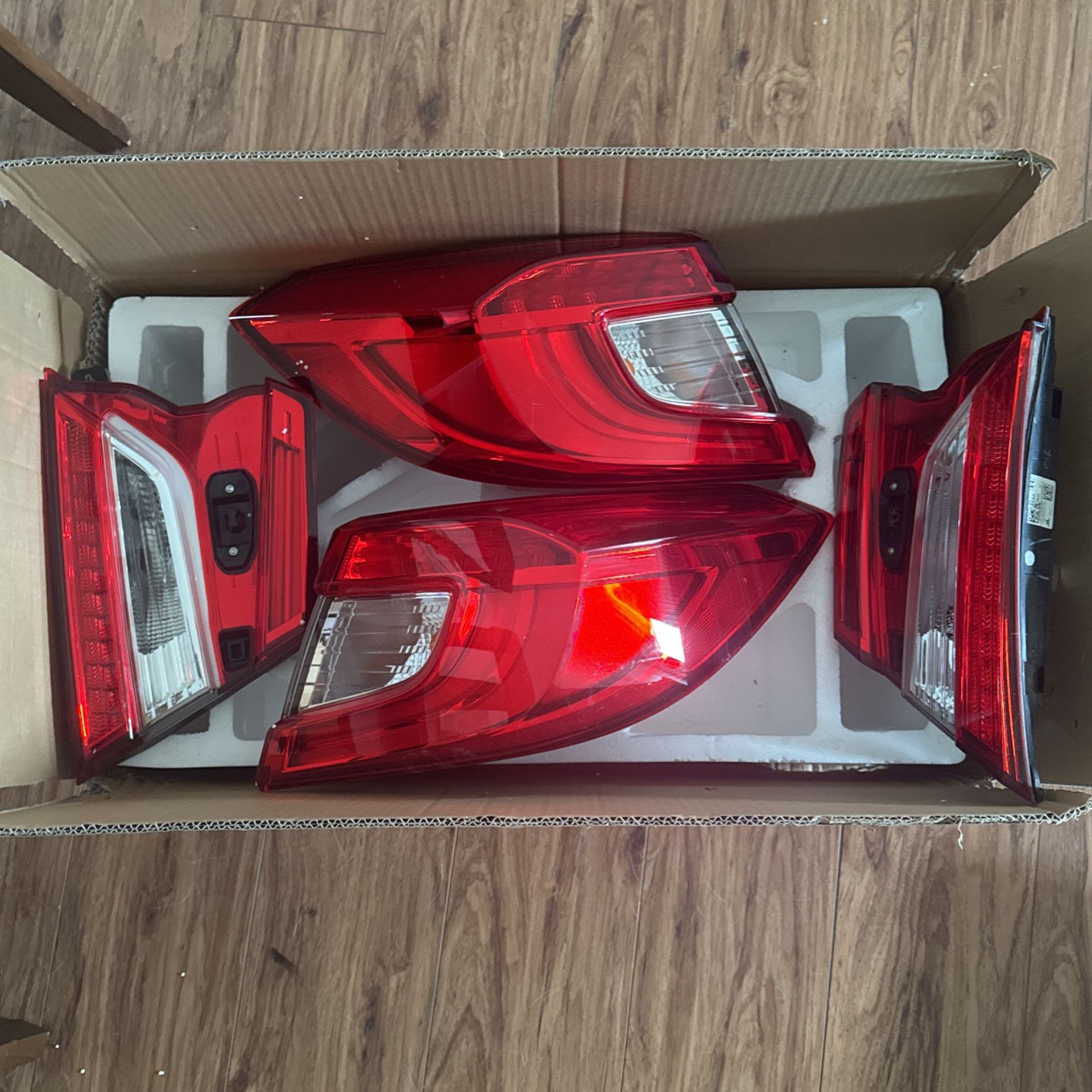  Honda Accord Tail lights OEM (costed 500 Just For One Side Off The Dealership)