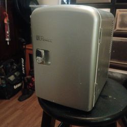Uber Chill Mini Fridge
