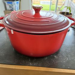 13.25 Le Creuset Dutch Oven