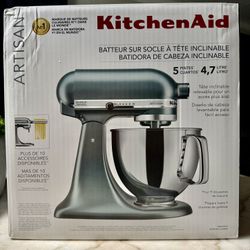 KitchenAid Artisan Series 5 Quart Mixer in Juniper (Brand New)