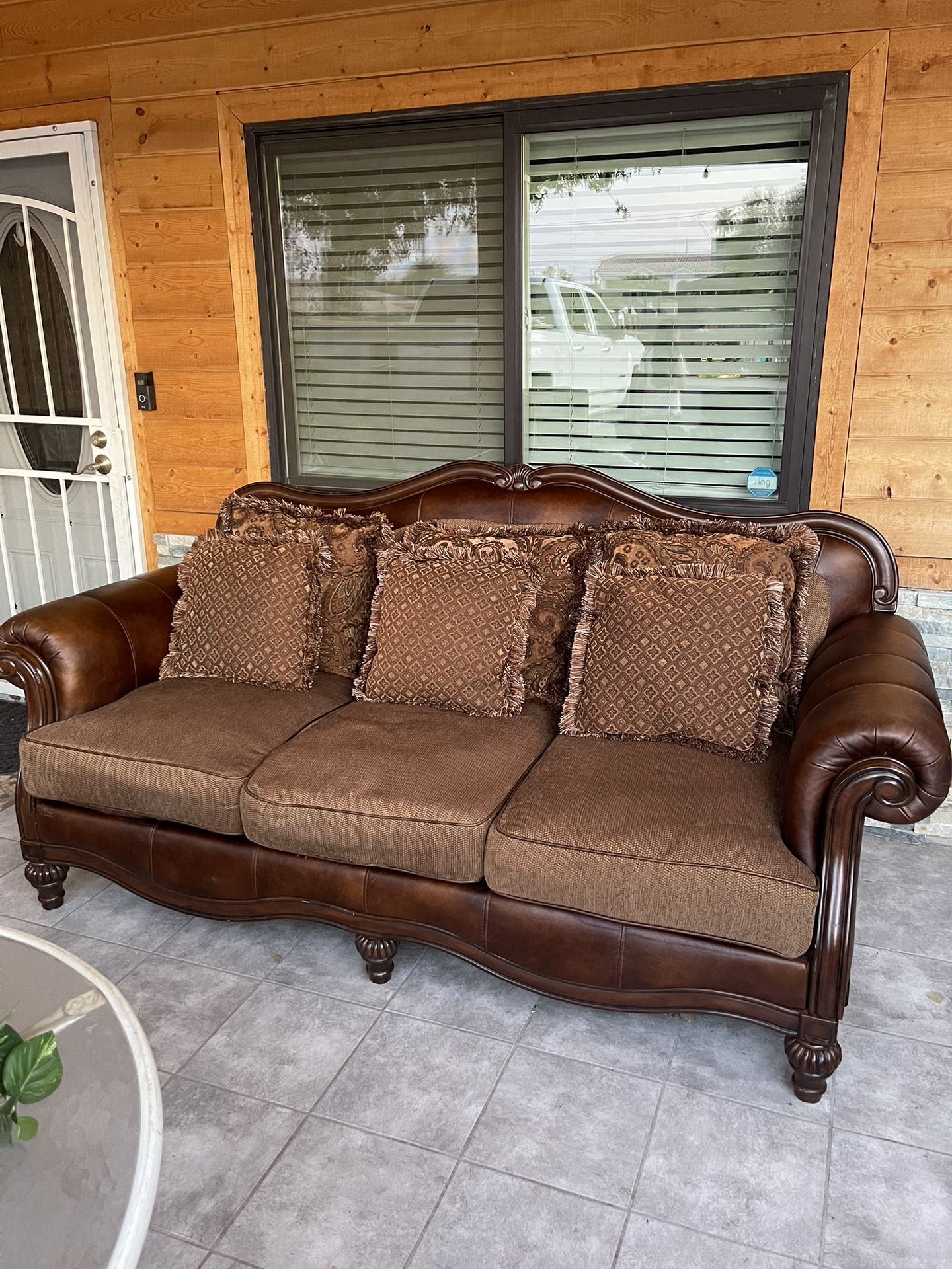 Couch Set