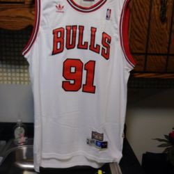 New (not sold) NBA Jersey,adidas, white/red letters