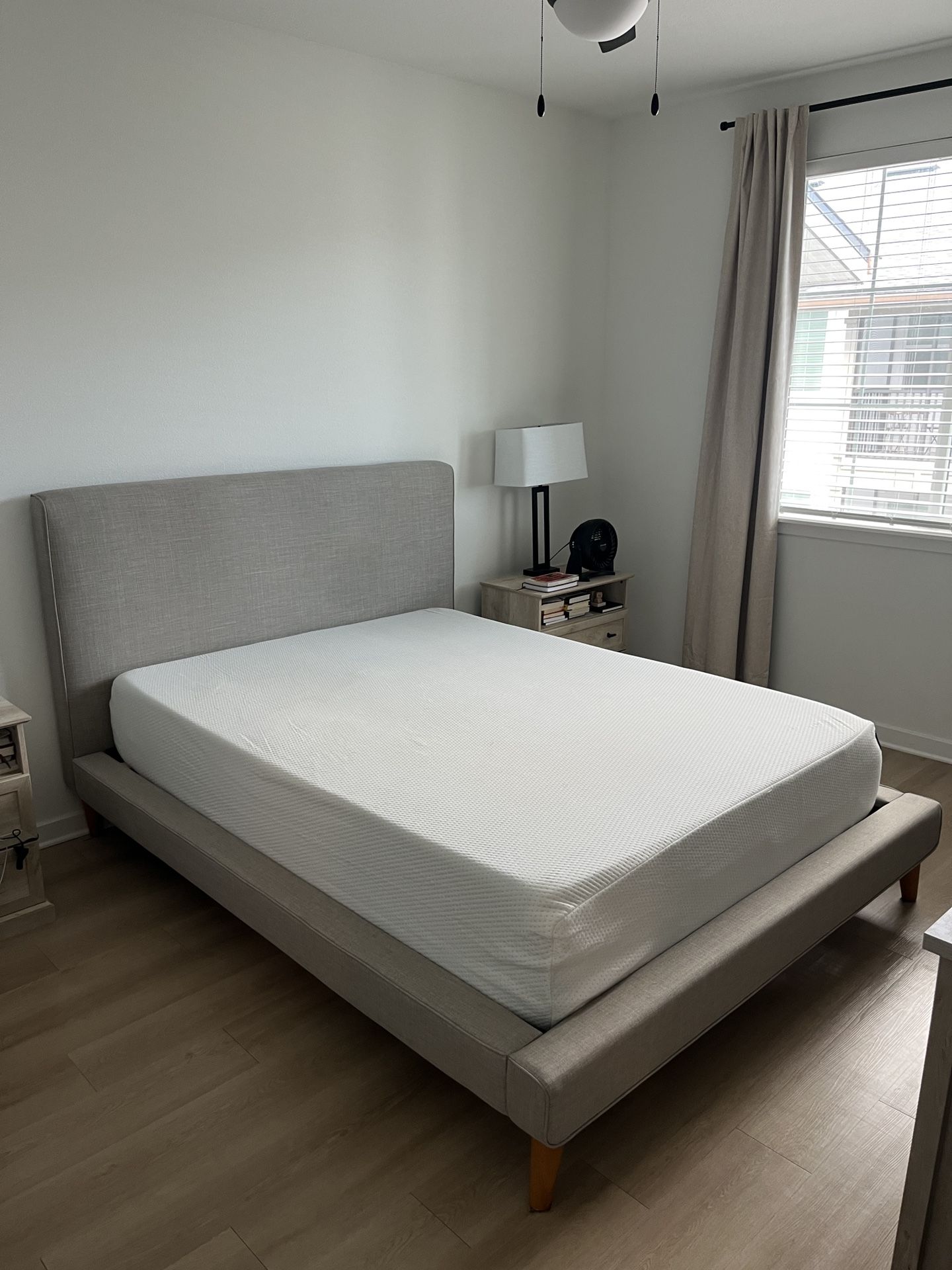 Alpine Britney Light Grey Upholstered Platform Bed - Queen