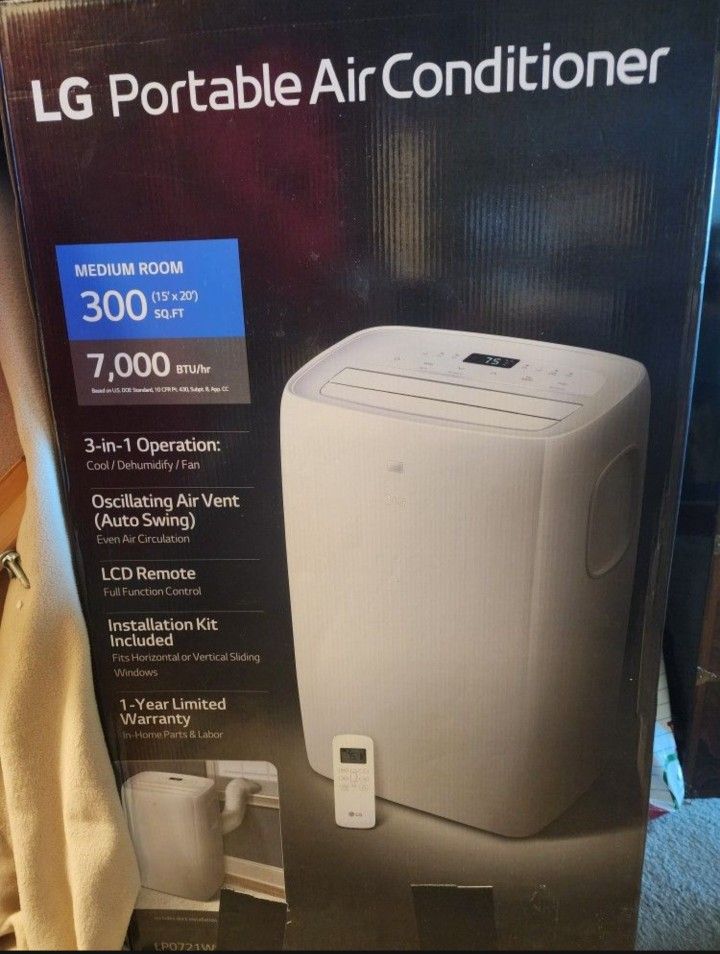 LG PORTABLE AIR CONDITIONER IN BOX