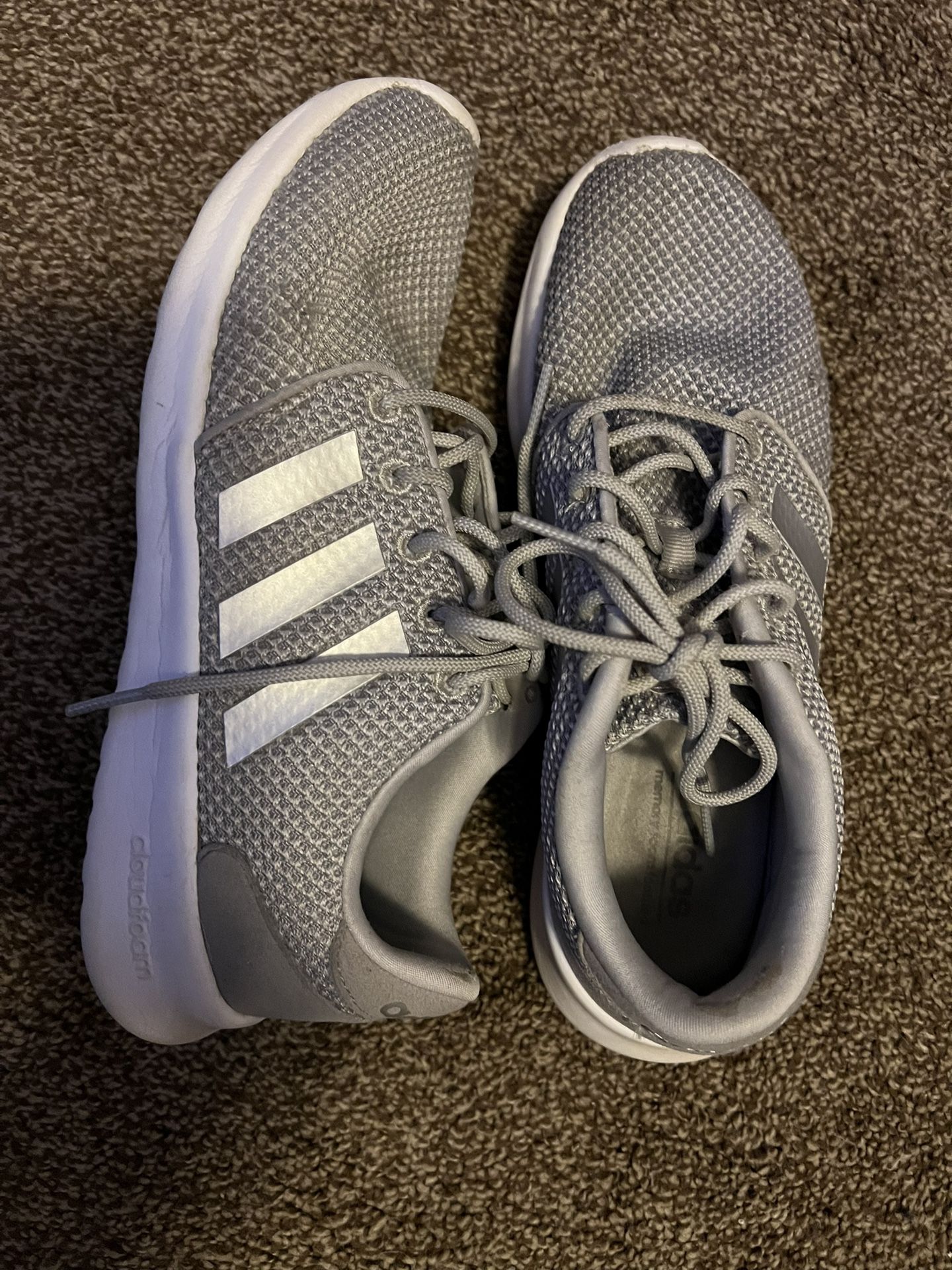 ADIDAS Shoes- Size 7