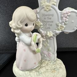 Precious Moments Figurines