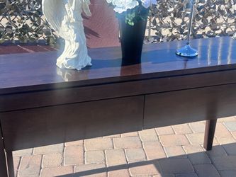Living room table set