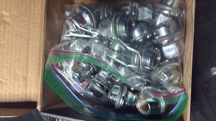Full set of 20 F150 chrome lug nuts