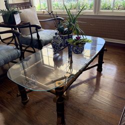 Bintage Glass coffee table with wood base
