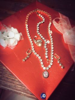 Discount!.. Discount!... Discount!...water way set!..