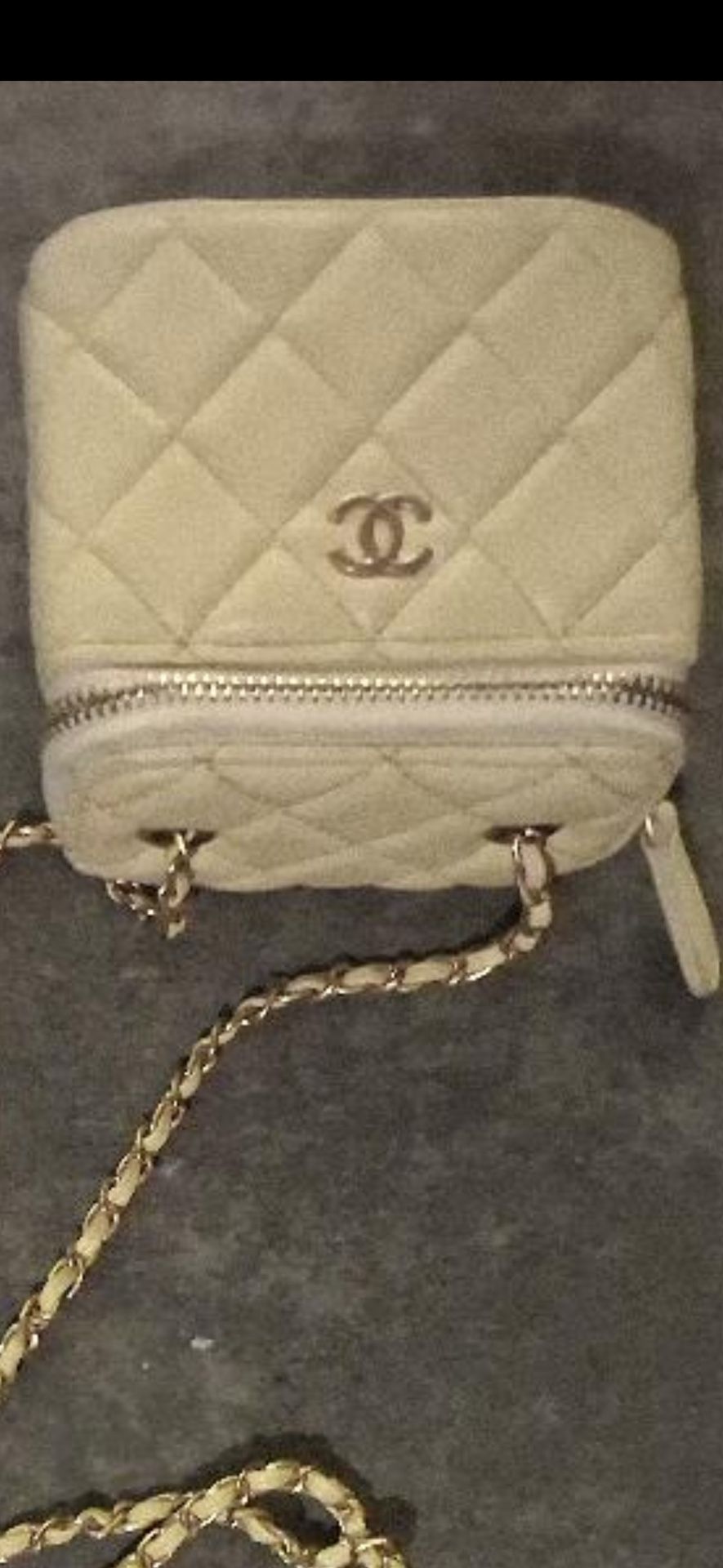 Chanel Lambskin Quilted Pearl Crush Mini Vanity **Never Used**