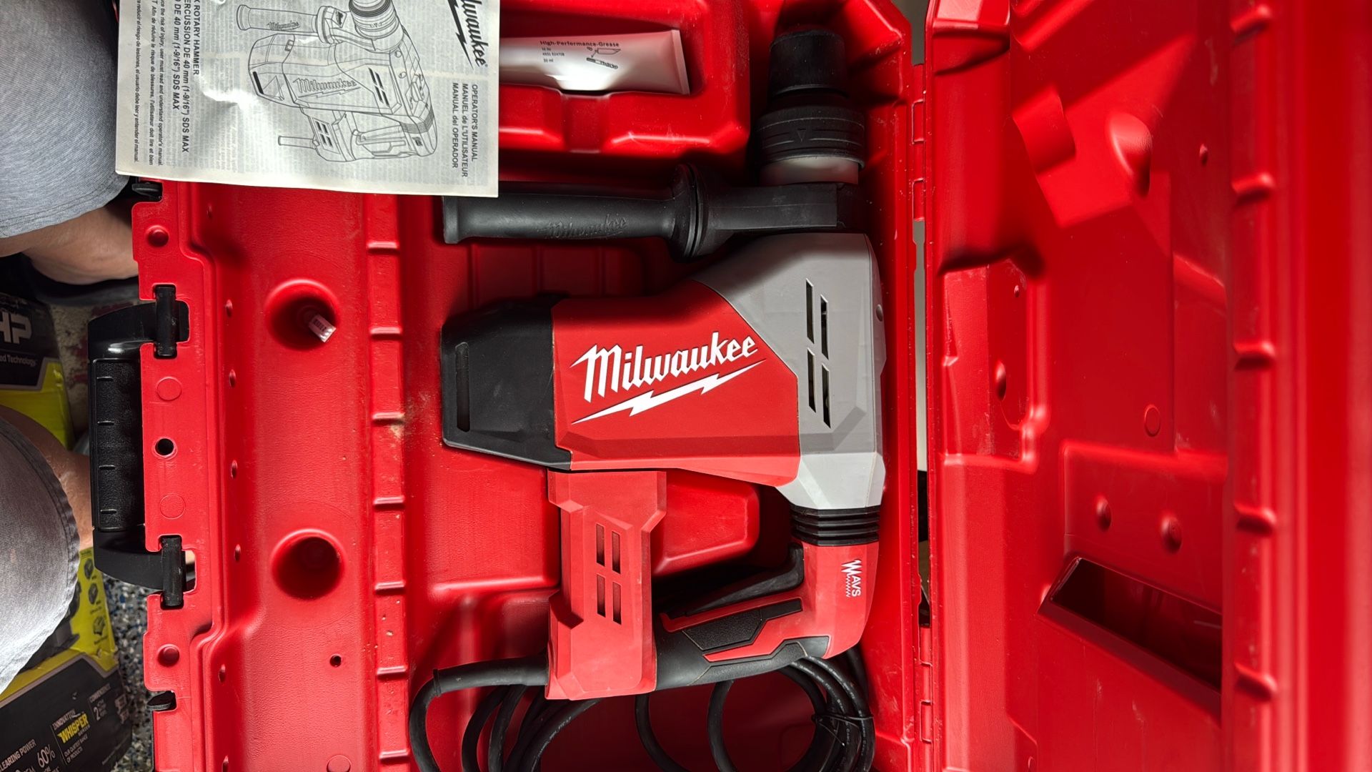 Milwaukee 1-9/16 SDs Max Rotary Hammer