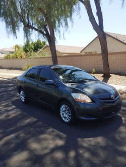 2008 Toyota Yaris