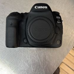 Canon 5D Mark IV Digital Camera