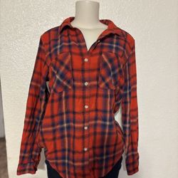 Women’s Meidum Flannel 