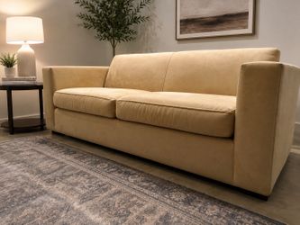 Modern Concepts Collection Sofa – Bon Marché | Excellent Condition