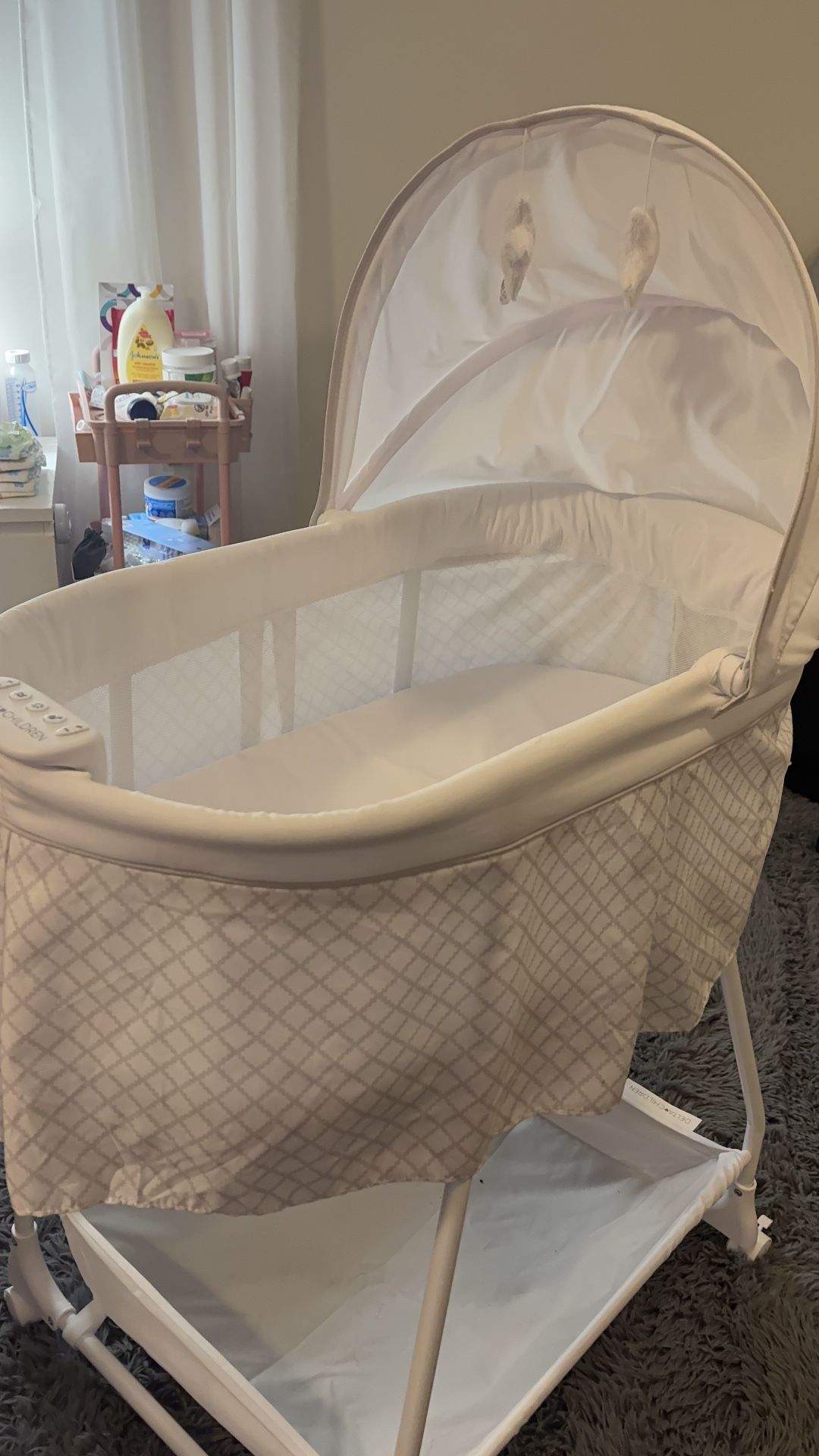 Delta Baby Bassinet
