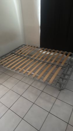 Bed frame/couch