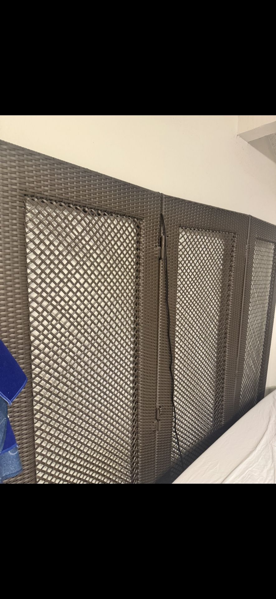 Room/privacy Divider