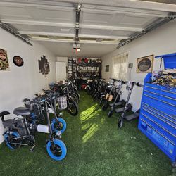 Brand New Bike Around 25 Mph 45 Distance Bulit In Alarm Phone Charger 