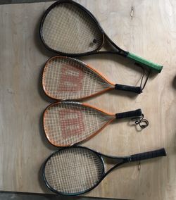 4 Tennis rackets (Wilson)