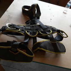 Singing Rock Harness