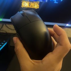 Razer viper v3 pro wireless mouse 