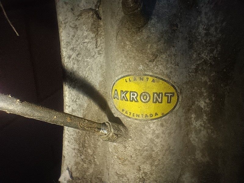 AKRONT Wheel