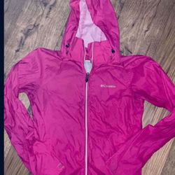 Women’s Columbia Pink  light weight windbreaker jacket in as new condition size small