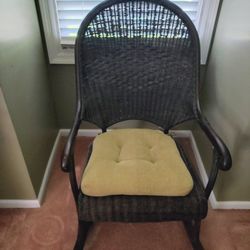 Rocking Chair 