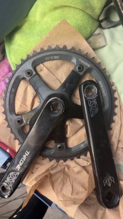 Throne crankset