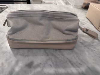The Dopp Kit - Beige