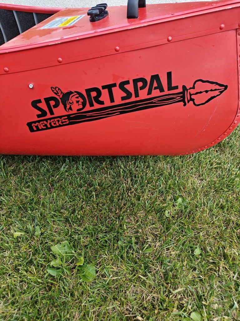 Canoe With 3.5 Four Stroke Mercury Motor