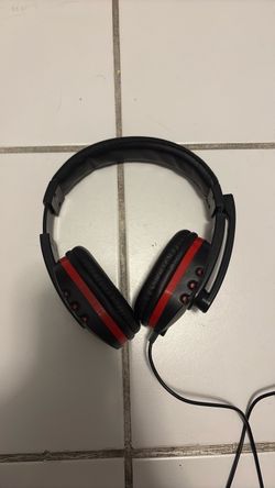 Black and Red Wired Gaming Headset