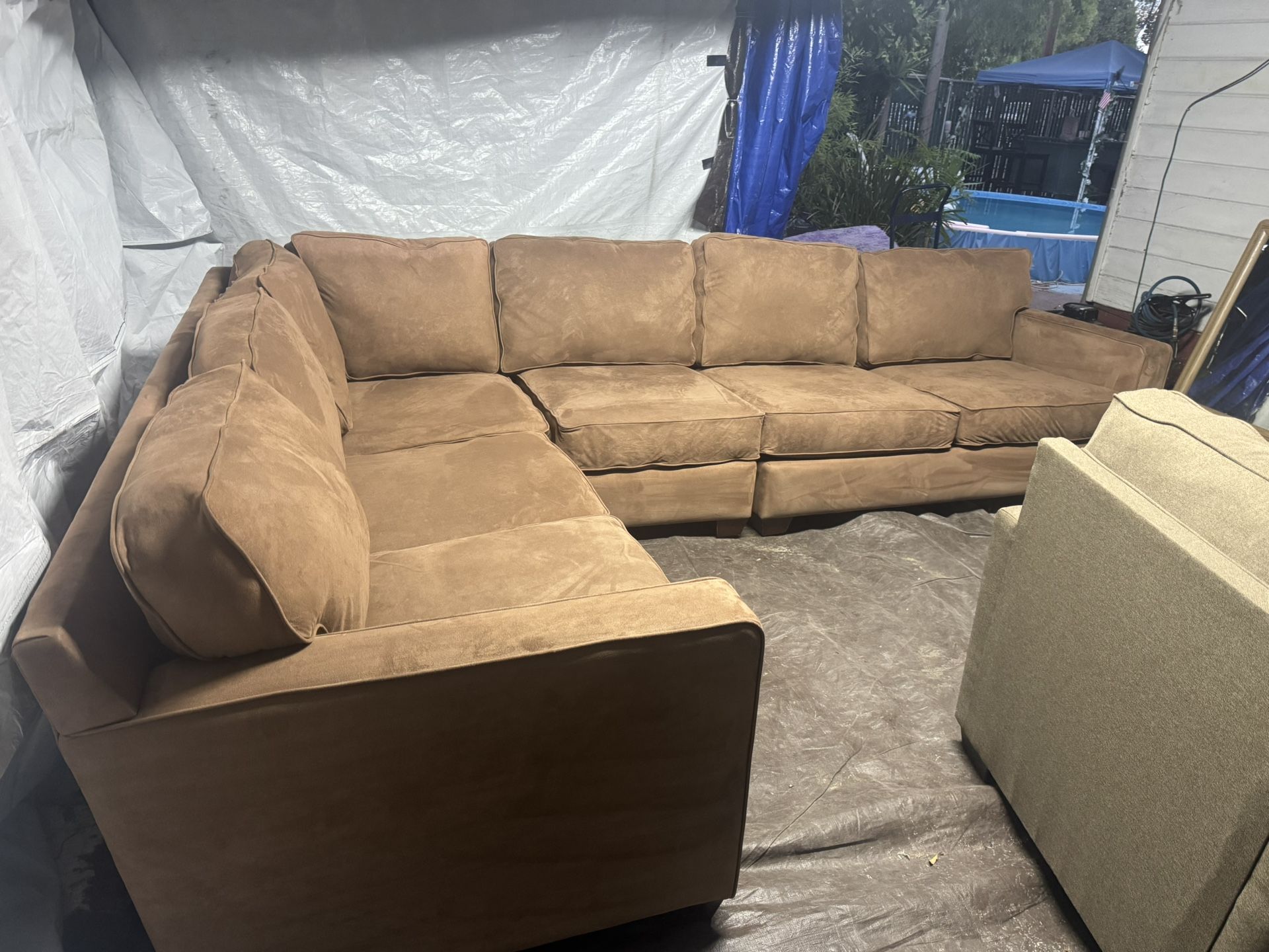 Brown Couch Great Condition Clean We Sell All The Time Delivery $40 Local Very Large You Can Make Either Side Longer