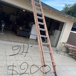 Excellent Condition, Different Sizes Five Glass Extension Ladders