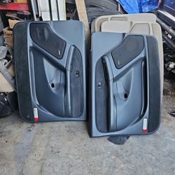 GM Nbs Doorpanel 2002 AVAILABLE 