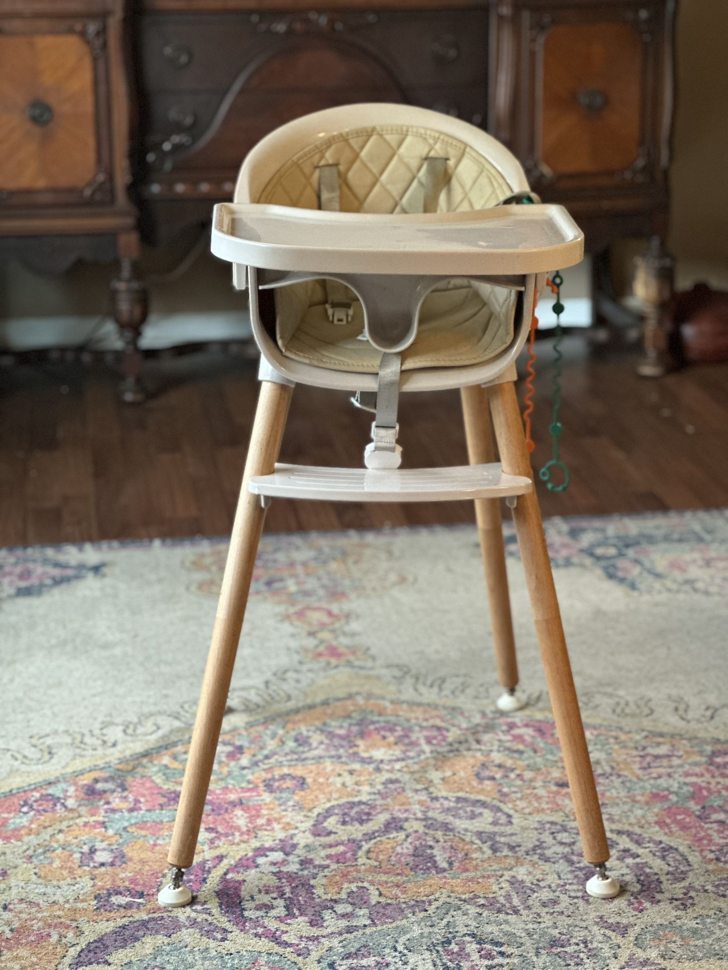 Modern Gender Neutral Easy-Clean Fodoss 3-in-1 Wooden High Chair for Babies & Toddlers