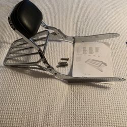 Motorcycle short square sissy bar with pad and luggage rack