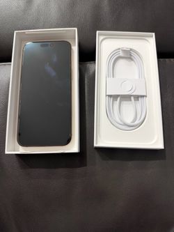 iPhone 16 pro max 256gb