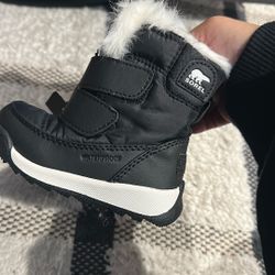 Brand New Size 5 Toddler SOREL BOOTS 