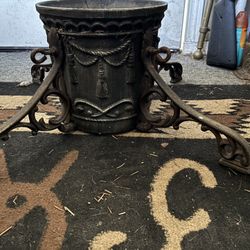 Christmas Tree Stand. 