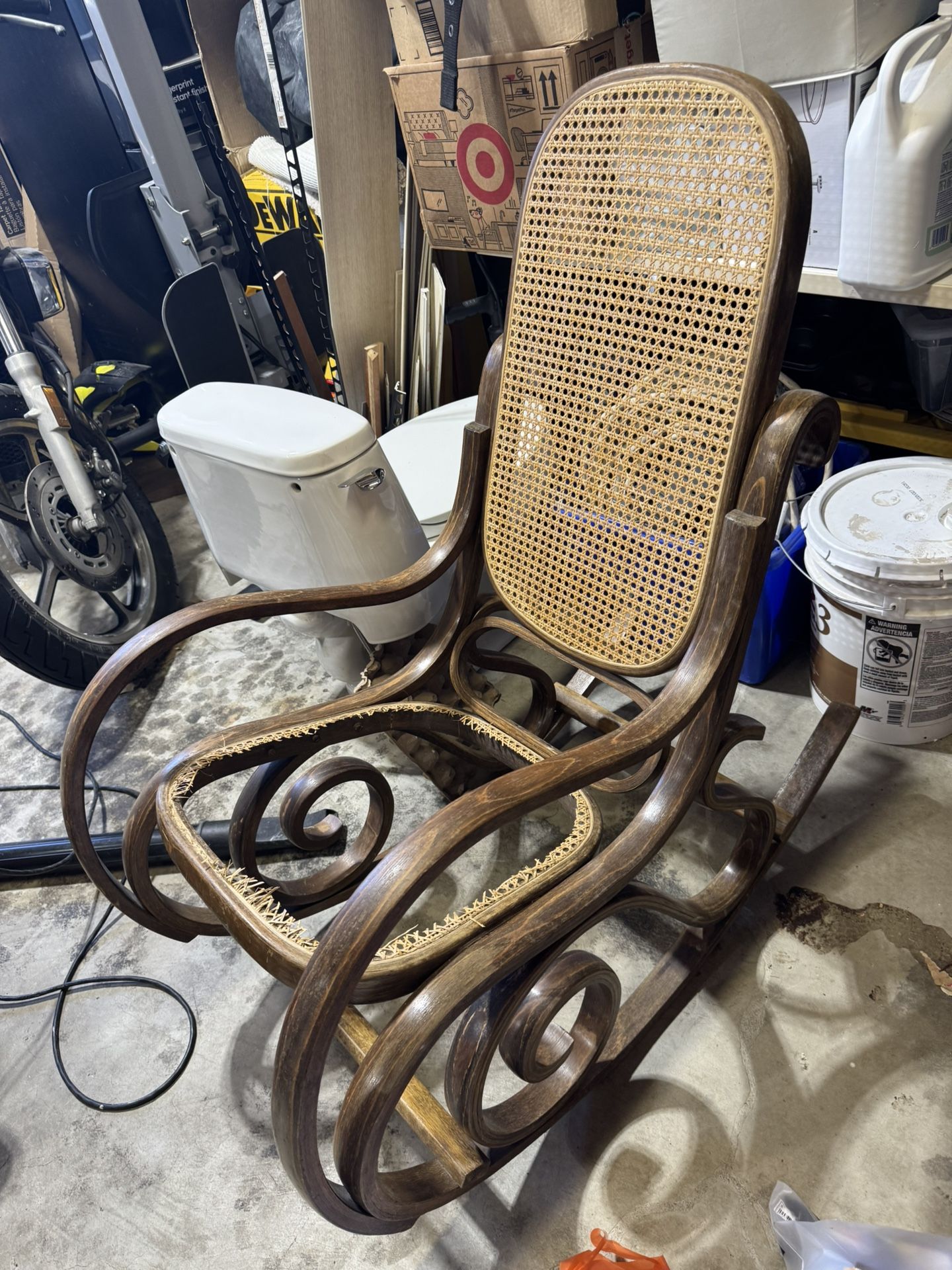 Vintage Rocking Chair - Project