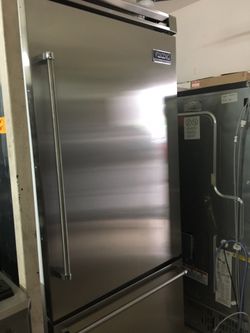 Viking 36” Refrigerator built in
