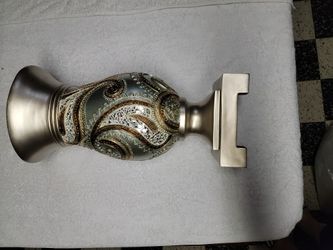 Decorative Table Vase,